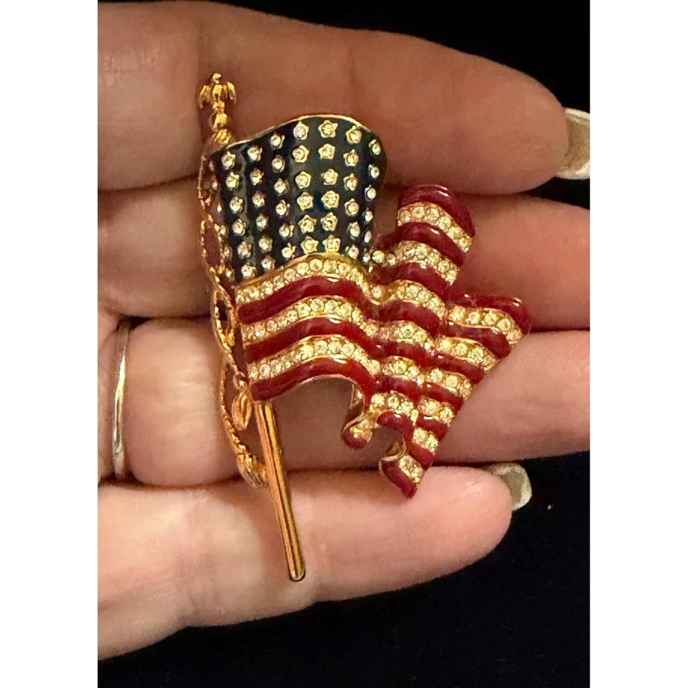 Vintage Trifari 1996 Enamel, Rhinestone American Flag Pin Brooch